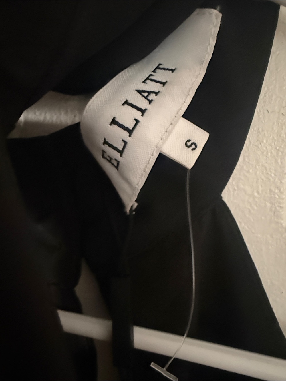 ELLIATT tulsia cape maxi dress - Picture 7 of 8